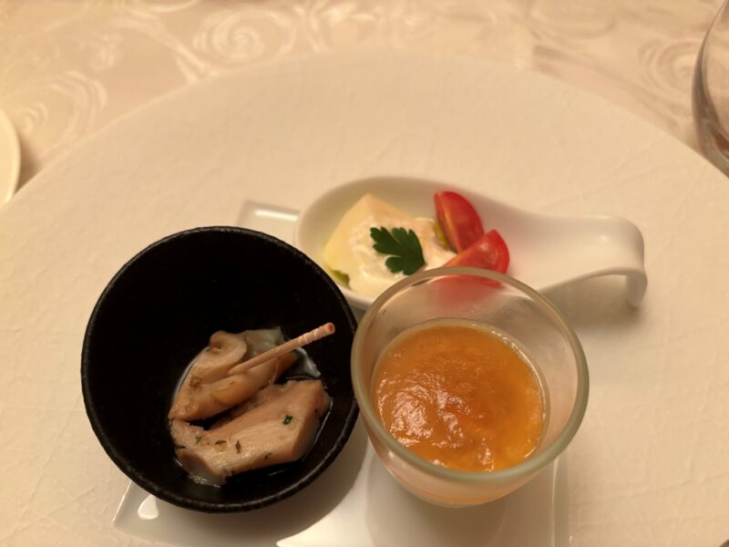 DINING 六区