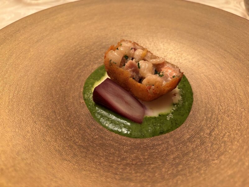 DINING 六区
