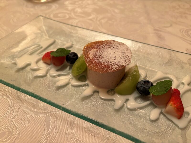 DINING 六区